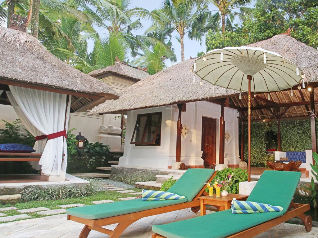 Toya Retreat Villa เตกากาลัง ห้อง รูปภาพ