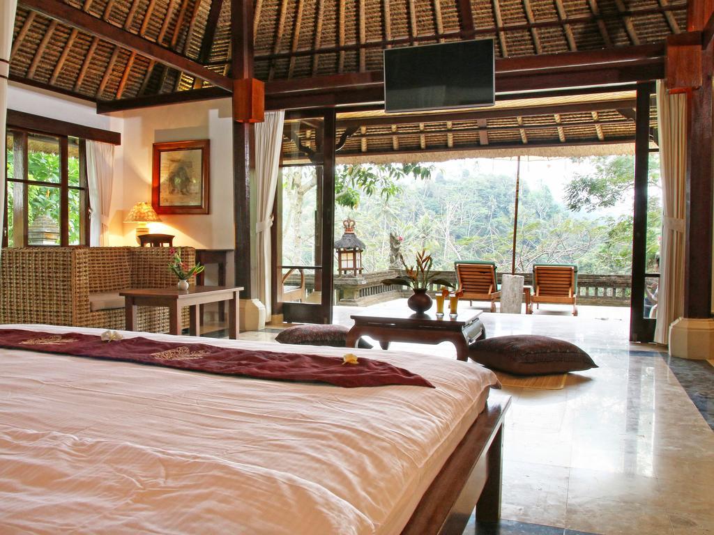 Toya Retreat Villa เตกากาลัง ห้อง รูปภาพ