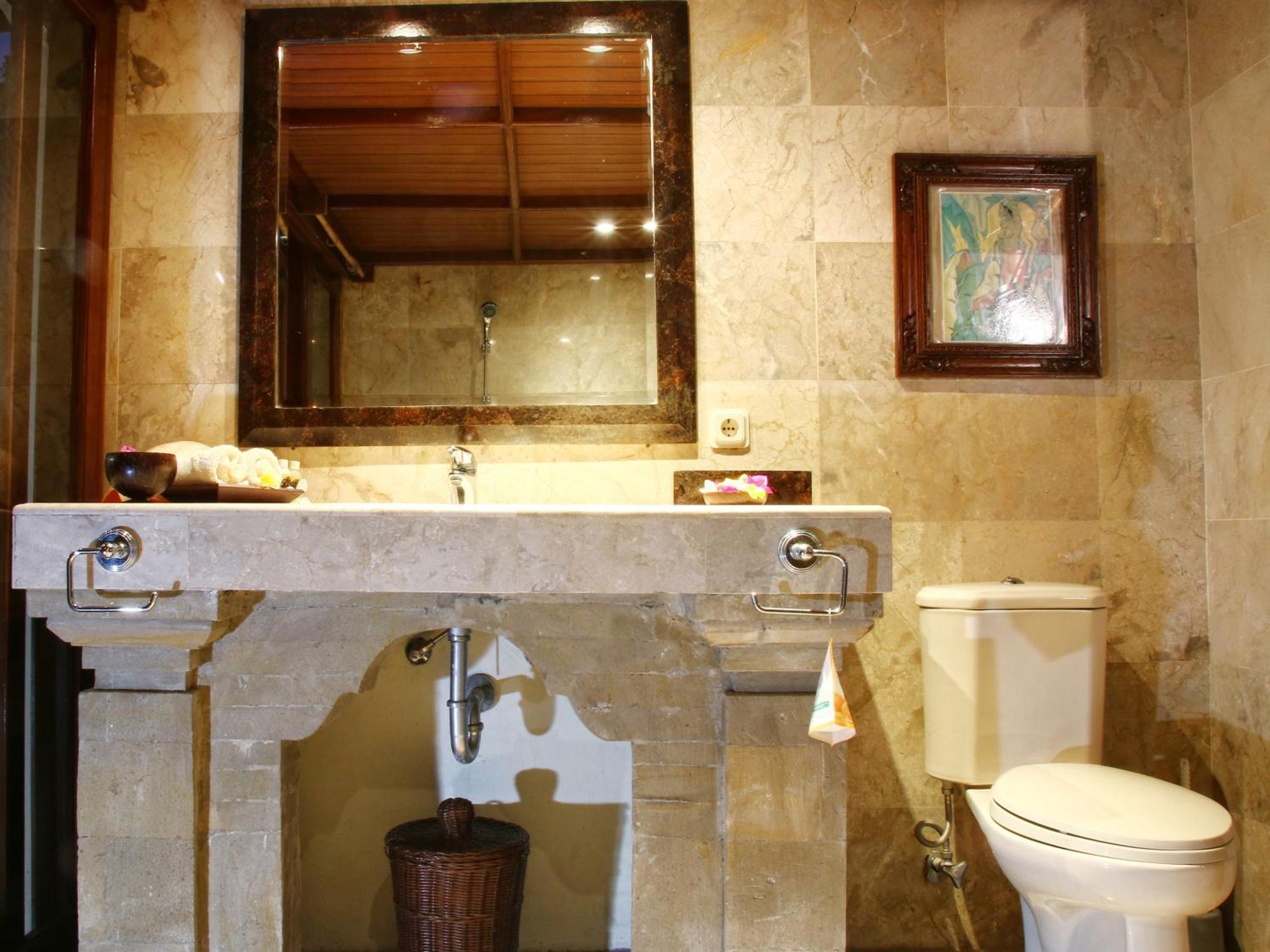 Toya Retreat Villa เตกากาลัง ห้อง รูปภาพ