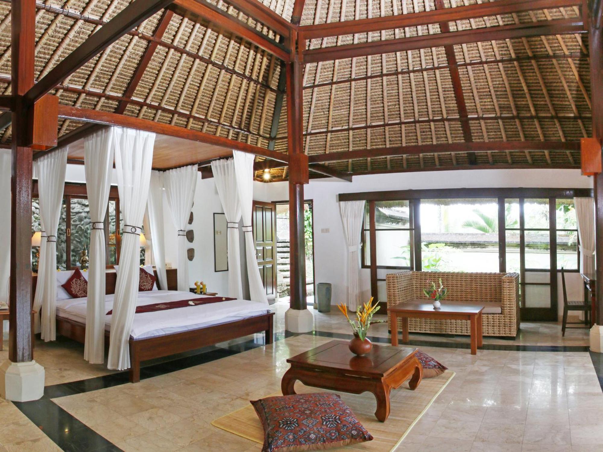 Toya Retreat Villa เตกากาลัง ห้อง รูปภาพ