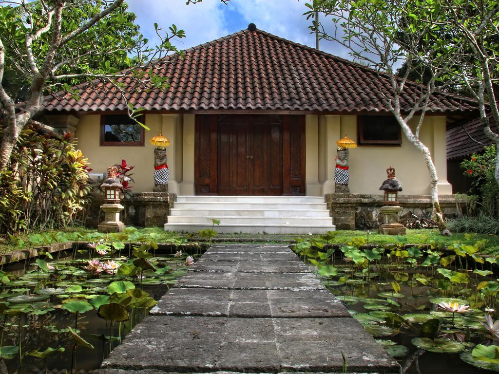Toya Retreat Villa เตกากาลัง ภายนอก รูปภาพ