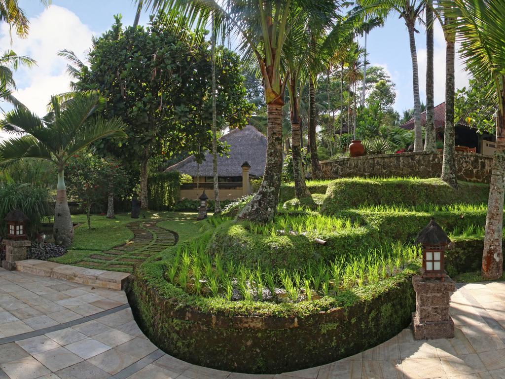 Toya Retreat Villa เตกากาลัง ภายนอก รูปภาพ