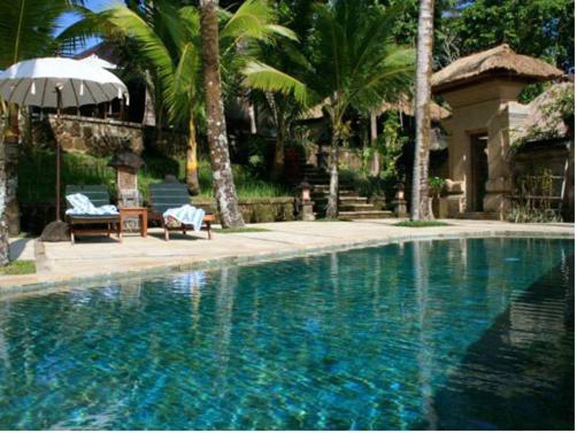 Toya Retreat Villa เตกากาลัง ภายนอก รูปภาพ