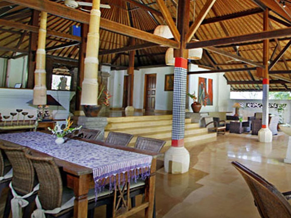 Toya Retreat Villa เตกากาลัง ภายนอก รูปภาพ